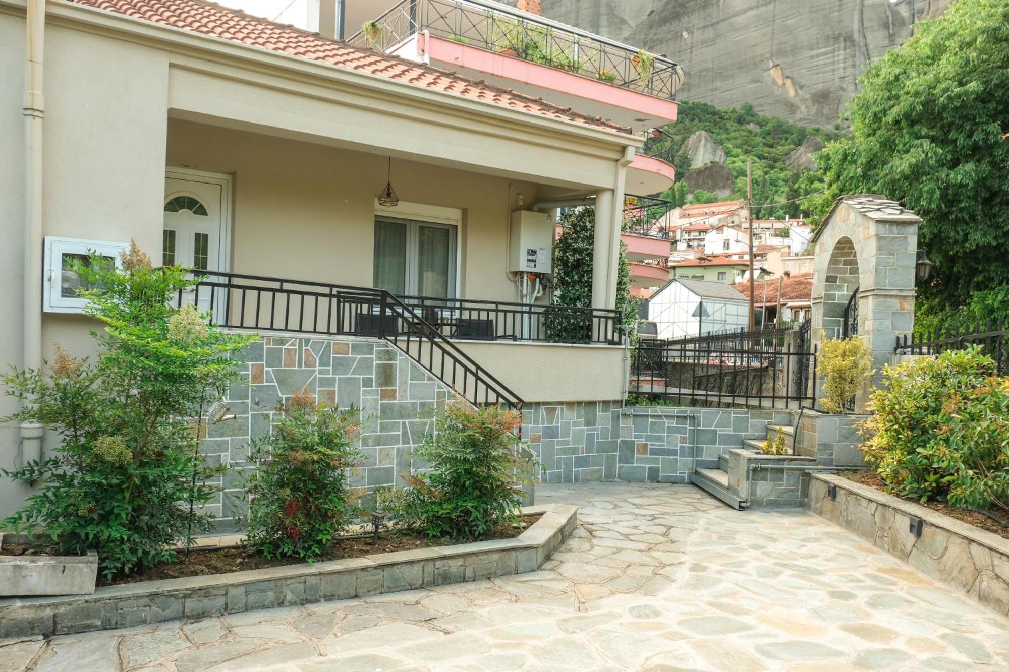 קאלאבאקה Chara'S Luxury Home מראה חיצוני תמונה